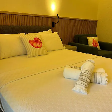 Naz Liman Отель *